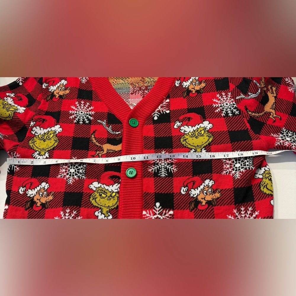 Dr. Seuss The Grinch Men’s Christmas Cardigan Buffalo Plaid Size M NWOT - Picture 5 of 9